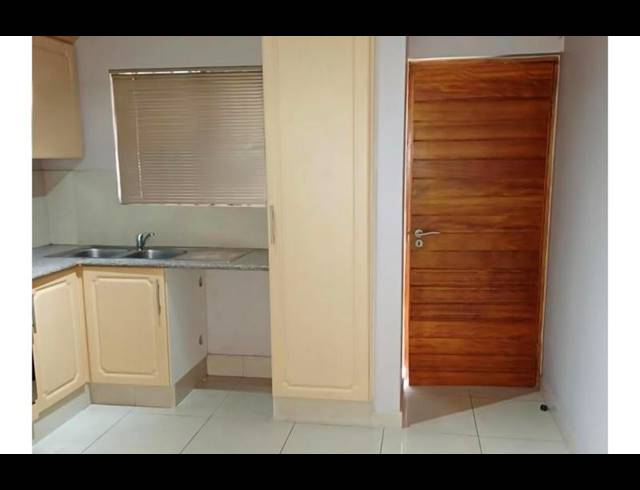 2 BEDROOM PROPERTY TO RENT IN BEREA